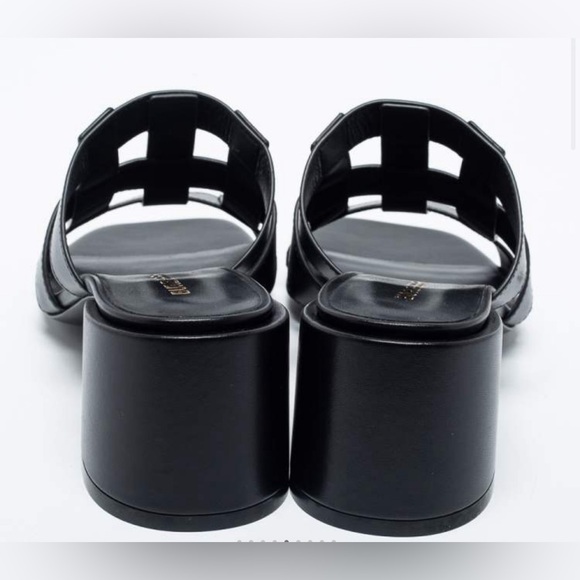 NWOB BURBERRY Lyna Leather Sandals, 100% Authentic! - Picture 3 of 15